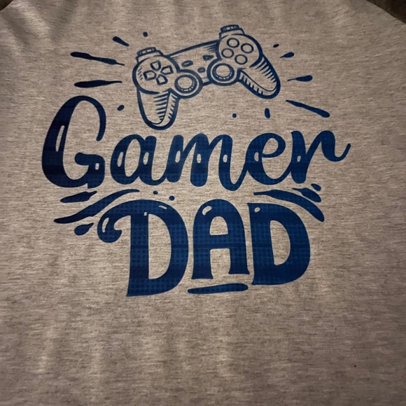 Cricut custom made T-shirt. For gamer dads. - Picture 2 of 5